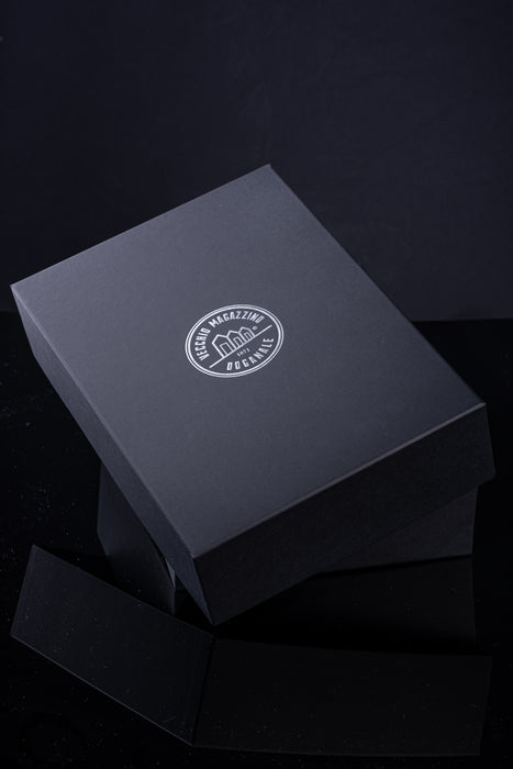 Tailor Made -  Amaro Jefferson mit Gläser